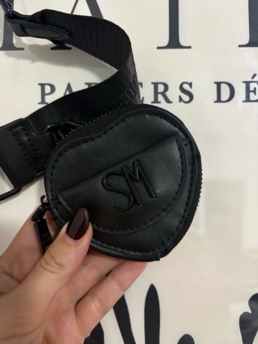 Steve Madden Black Heart Crossbody Coin Pouch